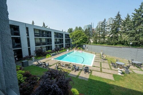 Гостиница Hotel 116, A Coast Hotel Bellevue в Белвью
