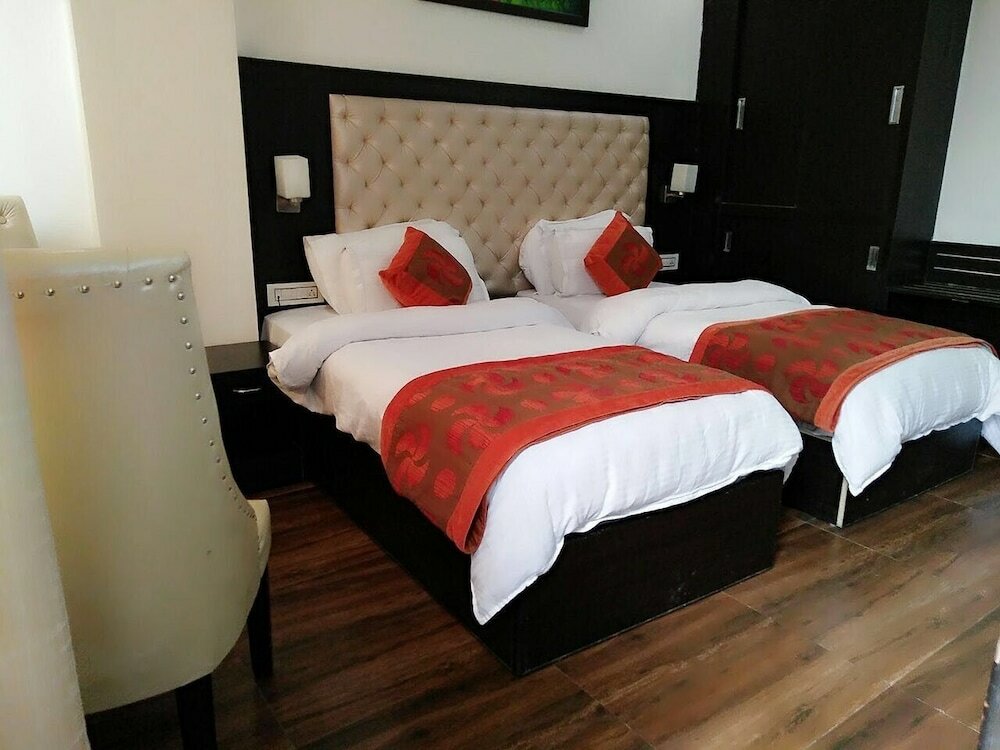 Фото Triund Heights