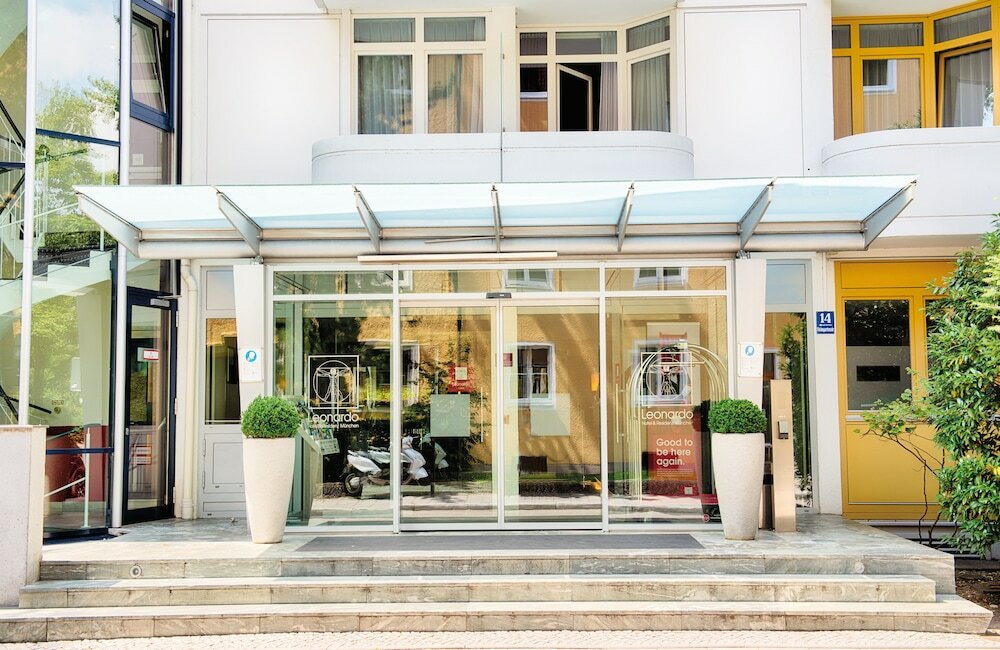 Фото Leonardo Hotel & Residenz München