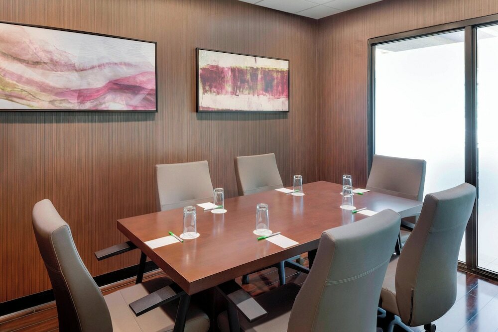 Фото Courtyard by Marriott in Portsmouth