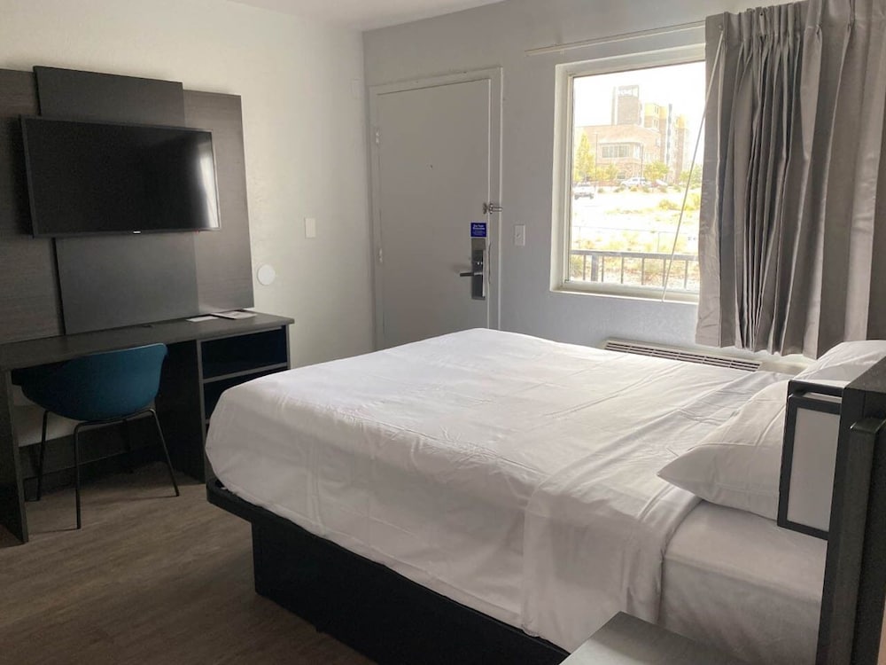 Фото Studio 6 Albuquerque, Nm – Midtown