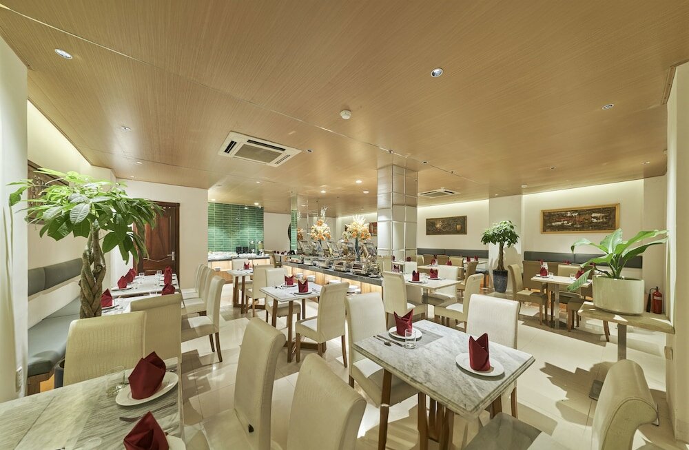 Фото Sky Gem Hotel  Ben Thanh