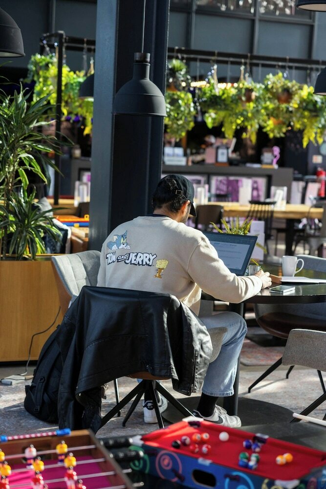 Фото Moxy Chester