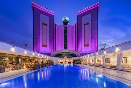 Внешний вид отеля Grand Pasha Lefkosa Hotel & Casino & SPA в Лефкоше, фото 1
