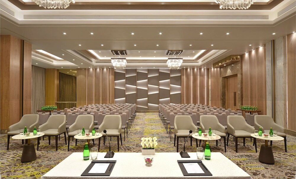 Фото Radisson Hotel Mumbai Andheri MIDC