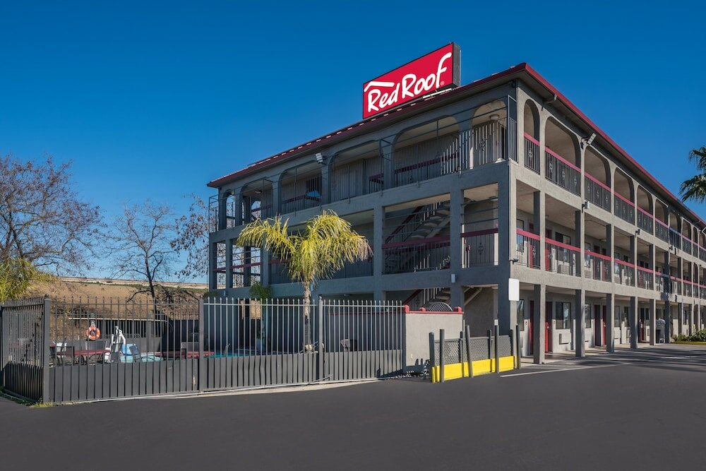 Фото Red Roof Inn Stockton