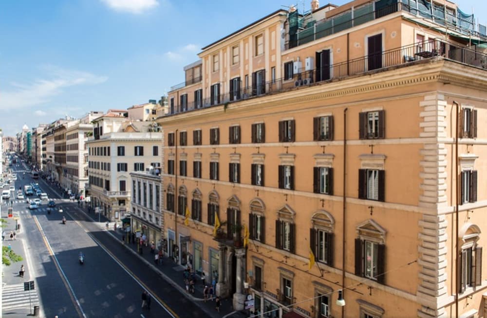 Фото Salotto Monti