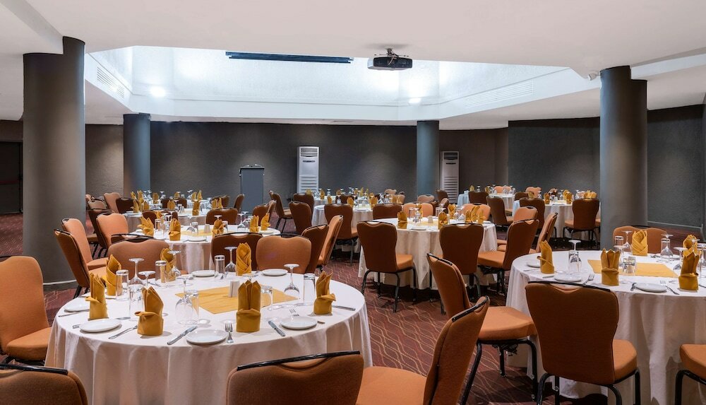 Фото Radisson Blu Mammy Yoko Hotel, Freetown