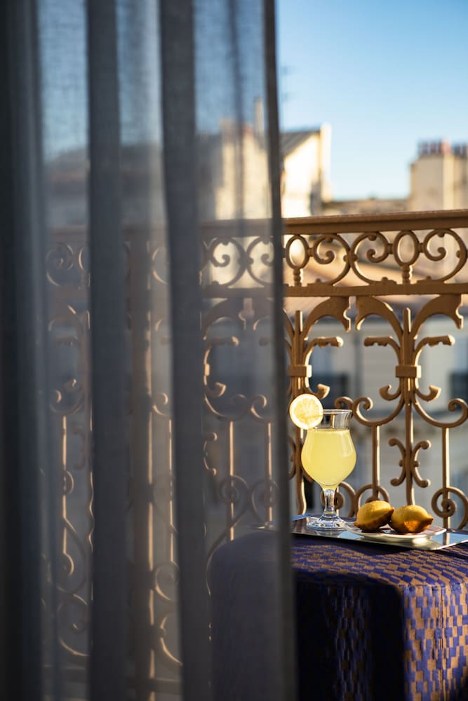 Фото Escale Oceania Marseille Vieux Port