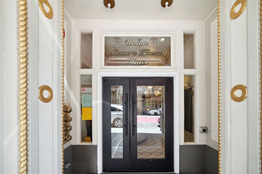 Фото Union Square Plaza Hotel