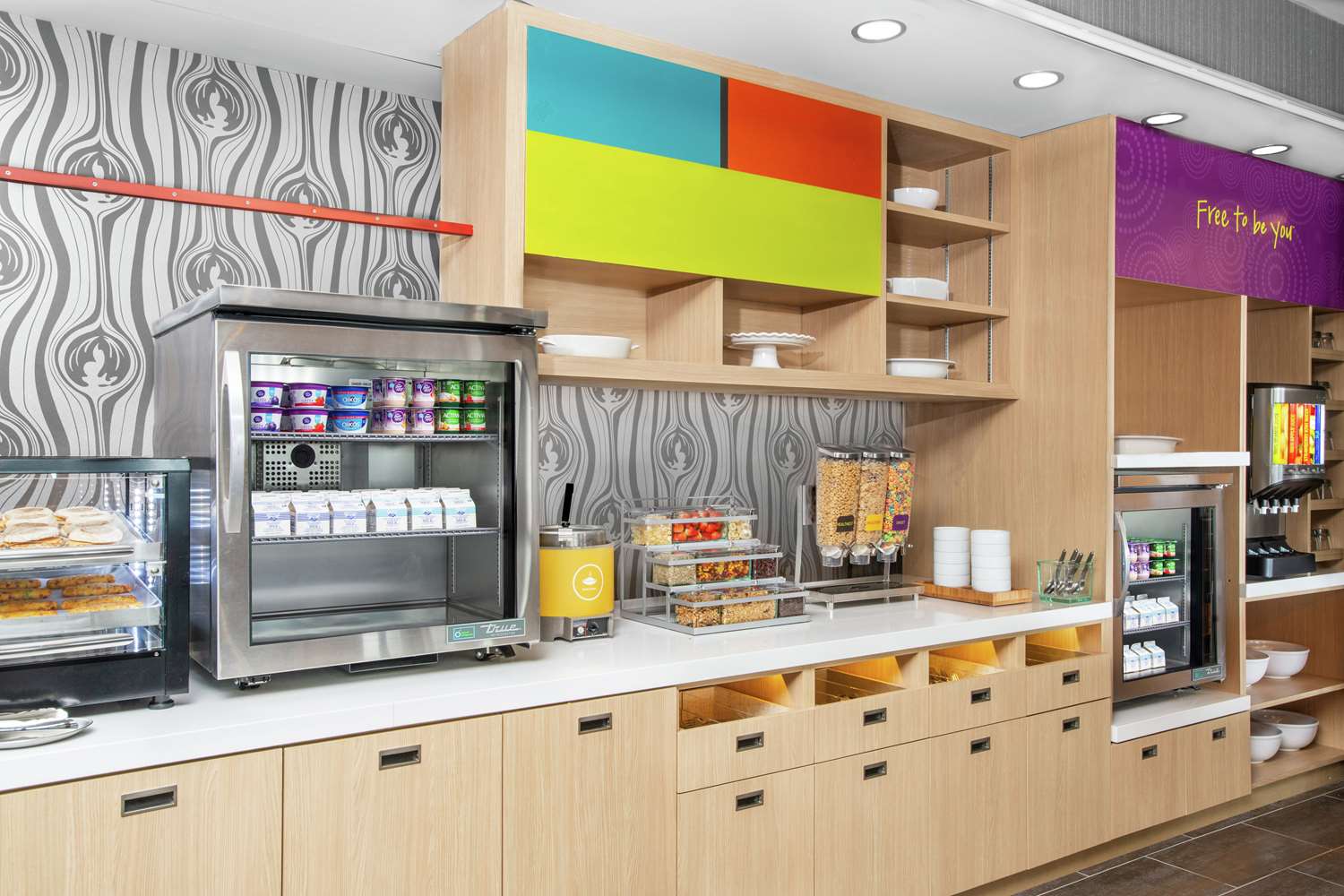 Фото Home2 Suites by Hilton Long Island Brookhaven