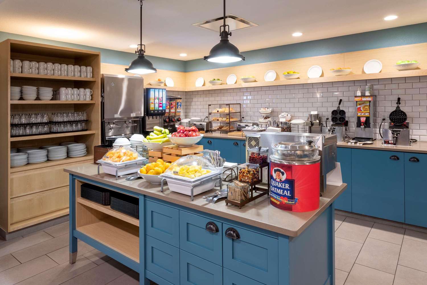 Фото Country Inn & Suites by Radisson, Fargo, Nd