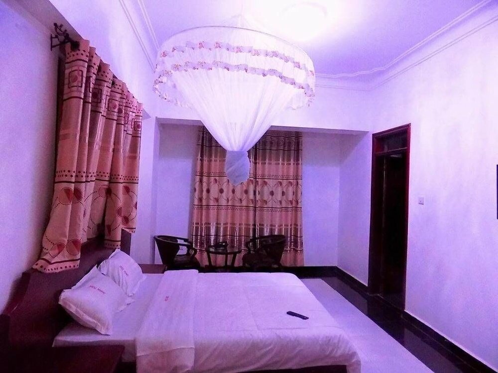 Фото Sunrise Hotel