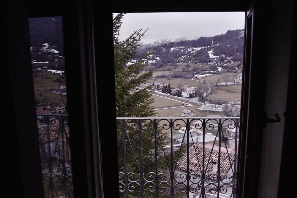 Фото Robur Marsorum Albergo Diffuso