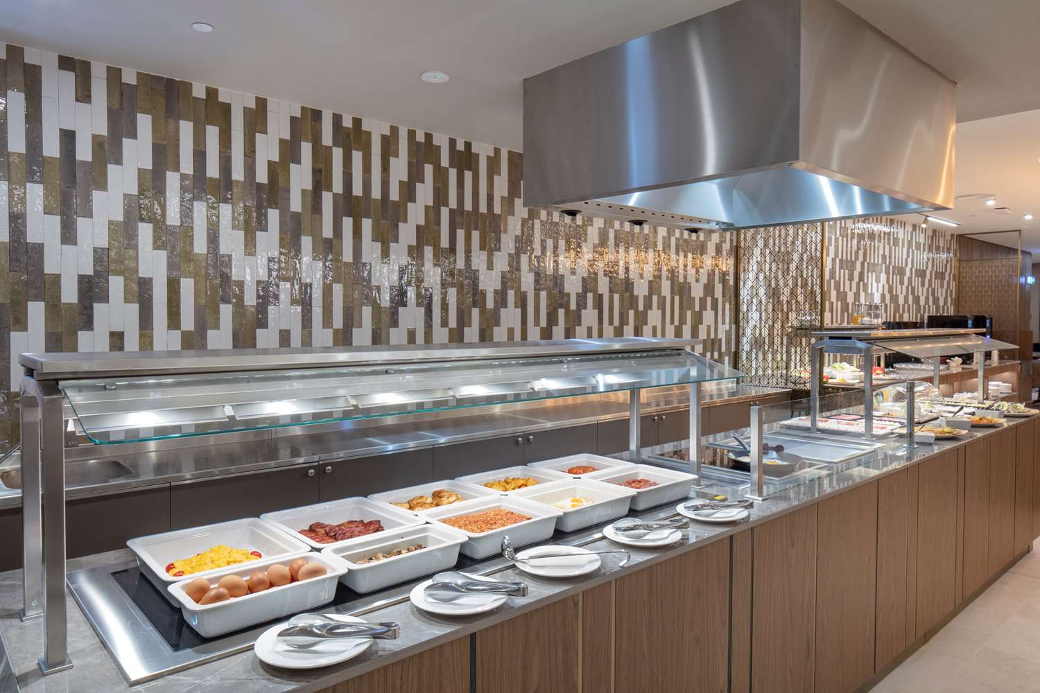 Фото DoubleTree by Hilton Plovdiv Center