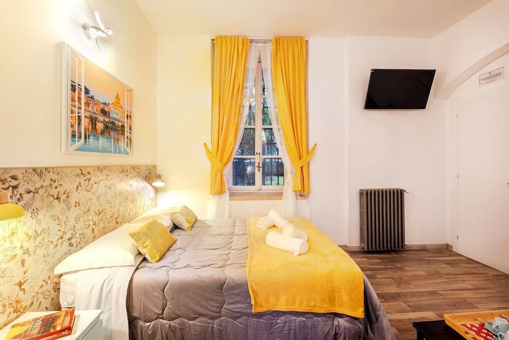 Фото Vatican Holiday Junior