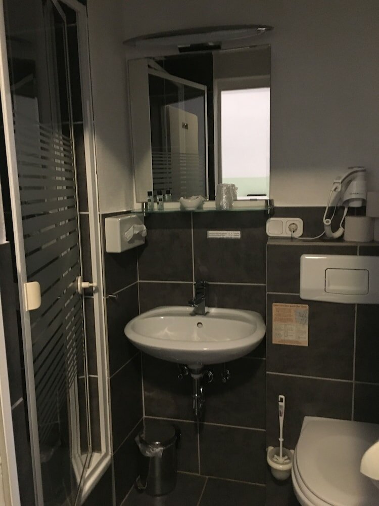 Фото Hotel Augsburg Goldener Falke