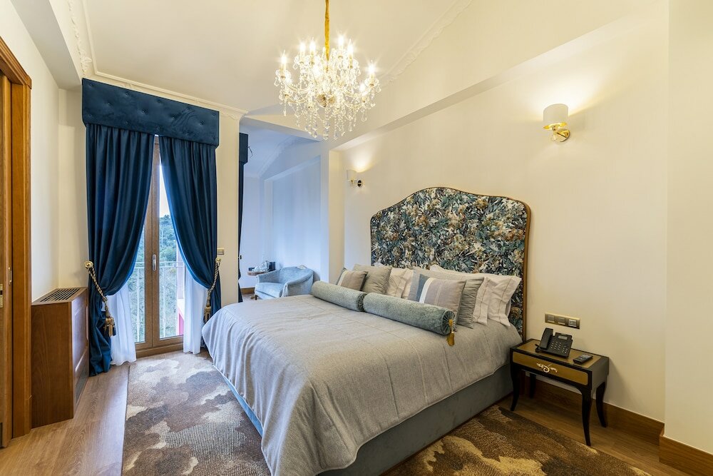 Фото Sintra Marmoris Camelia