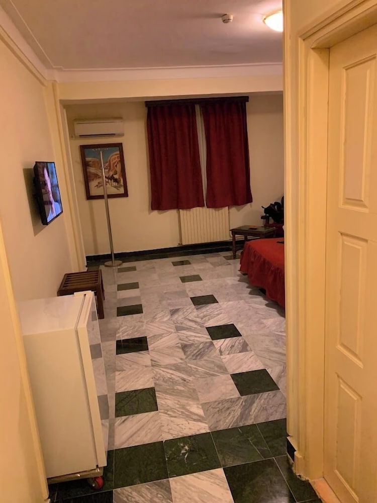 Фото Hotel Hydra - Ouled Fayet