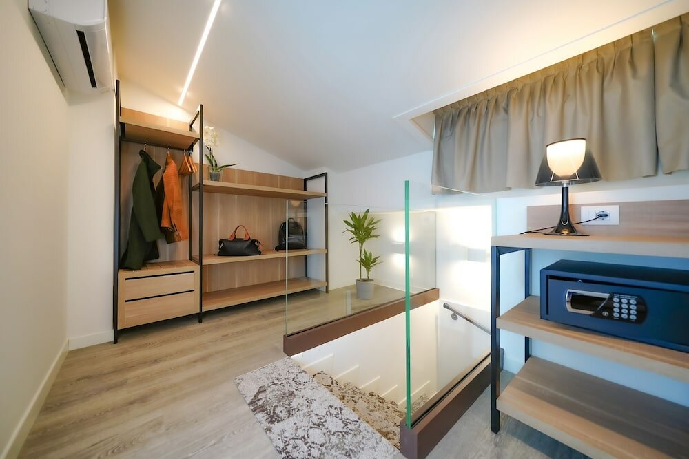 Фото Bergamo Inn 15