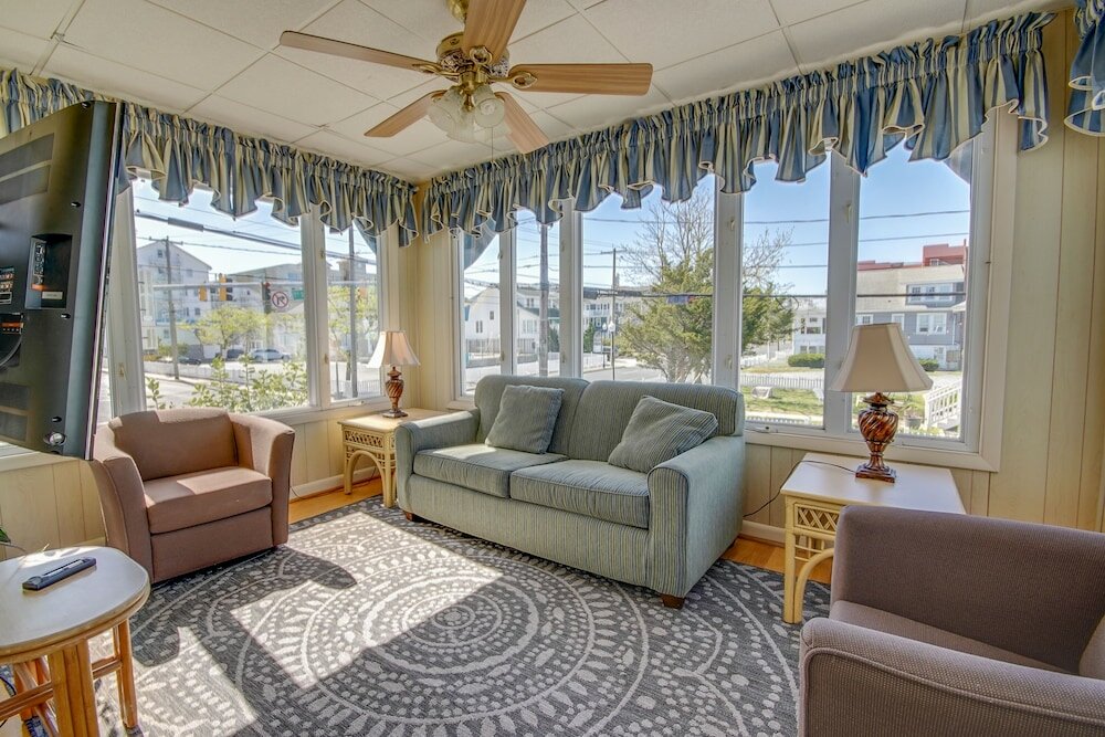 Фото Majestic Hotel & Apartments