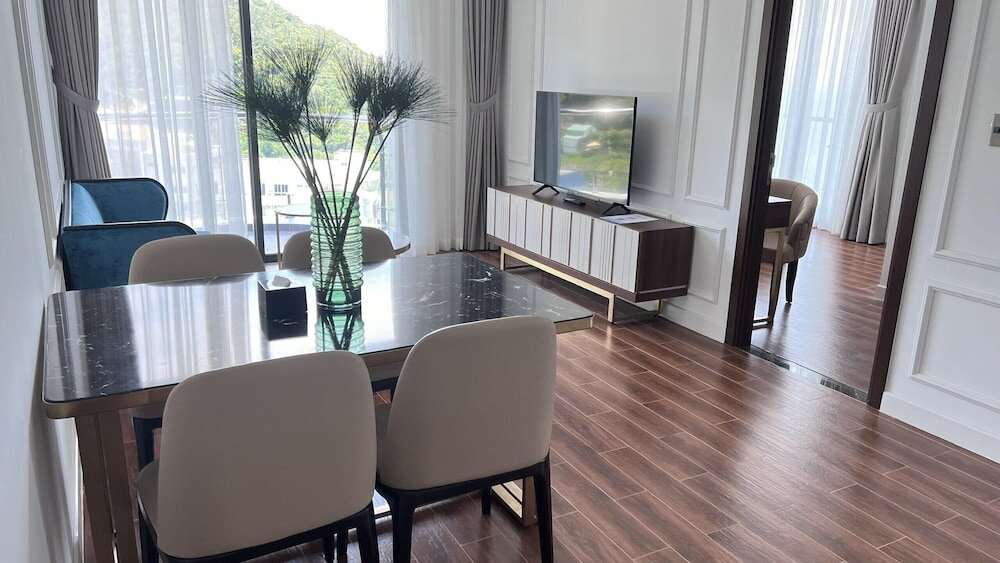 Фото Oyster Bay Hotel Vung Tau