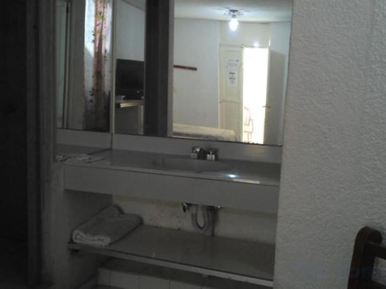 Фото Hotel Morales Inn