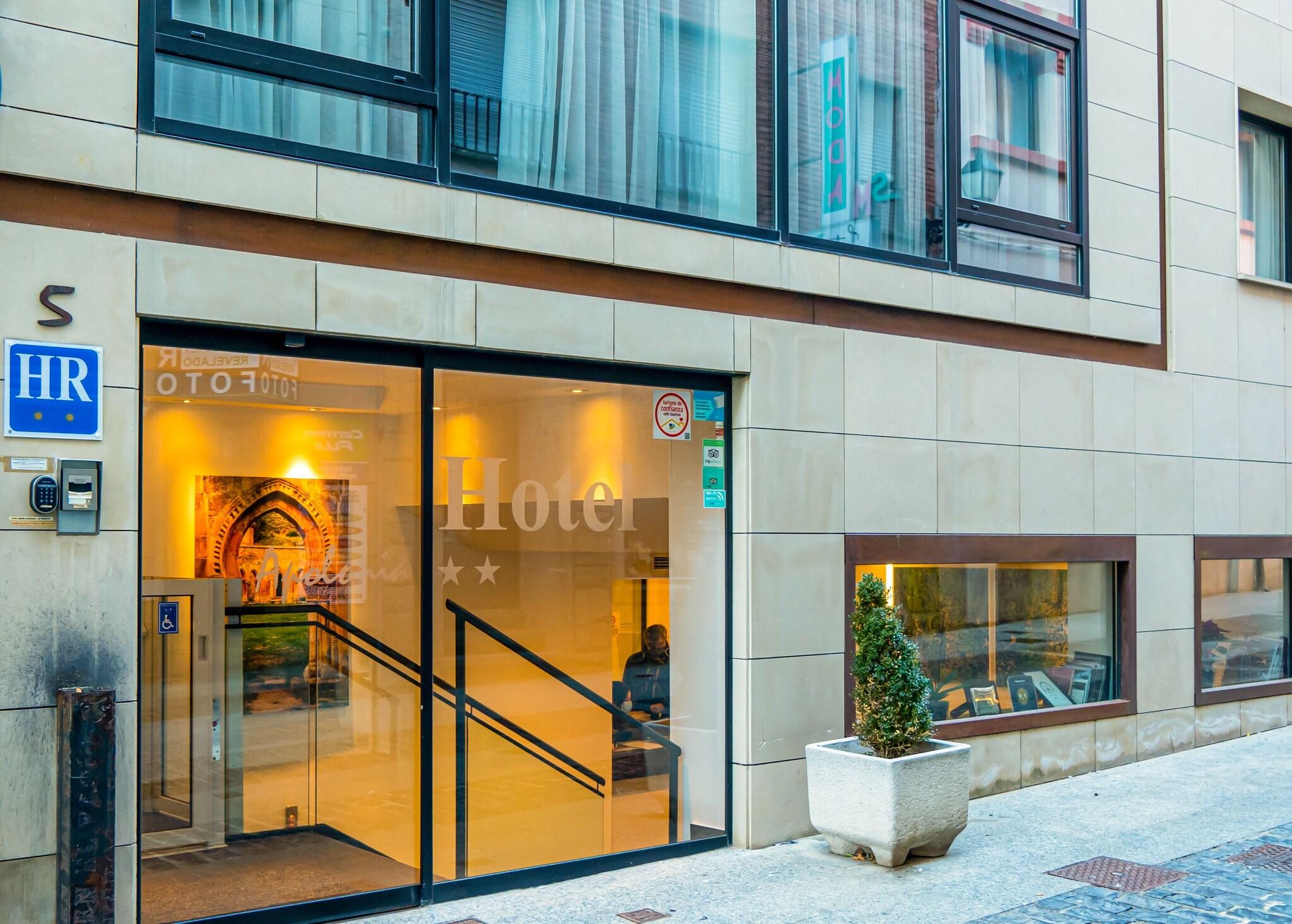 Фото отеля 3