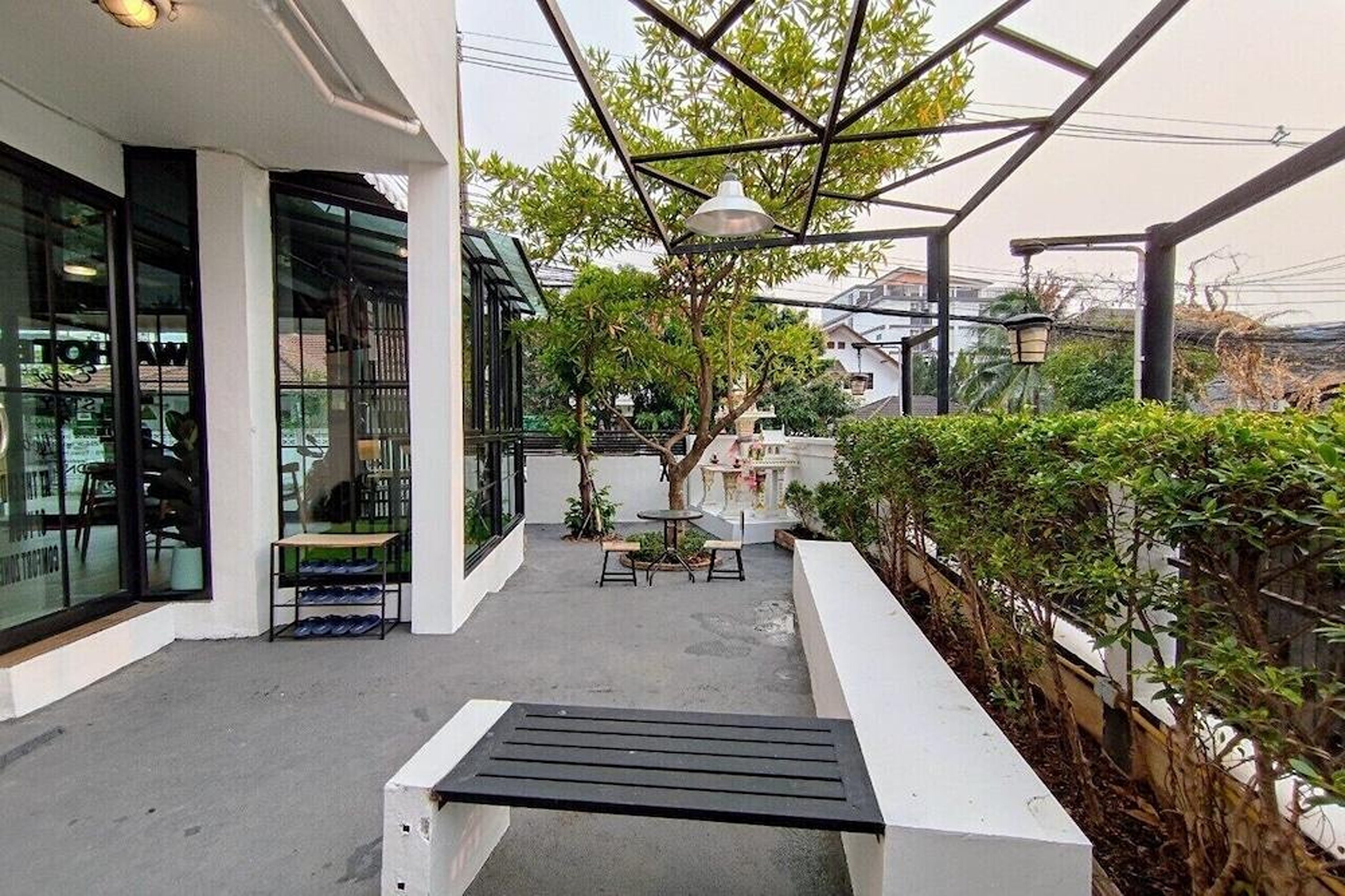 Фото Tanwa Hotel