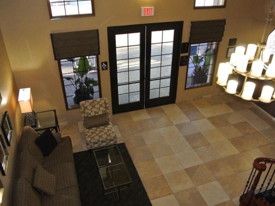 Фото Best Western Town & Country Lodge