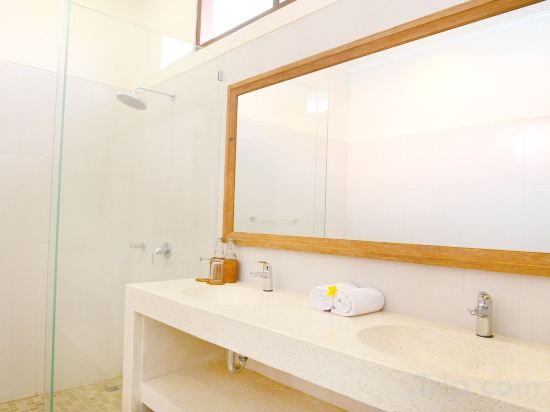 Фото Kubu Bali Baik Villa & Resort