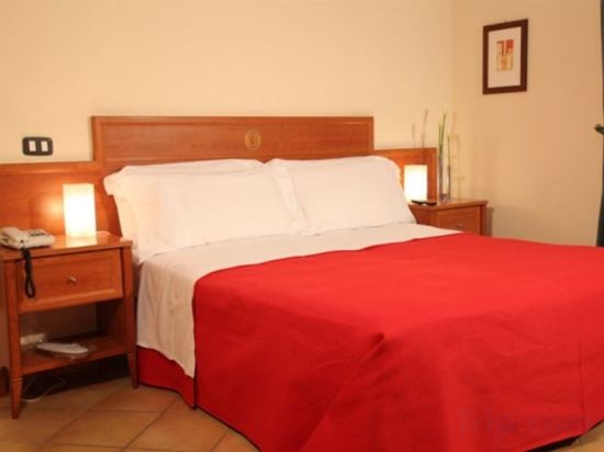 Фото Caravaggio Hotel