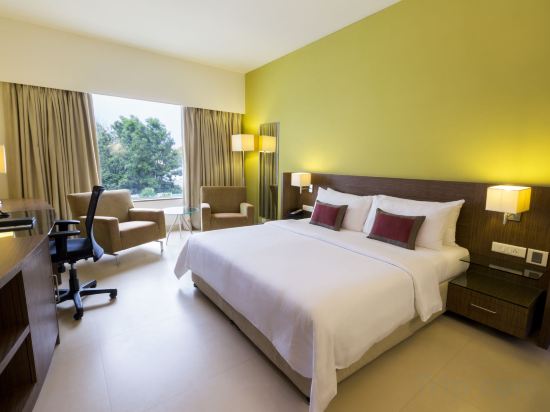 Фото Radha Regent Bengaluru