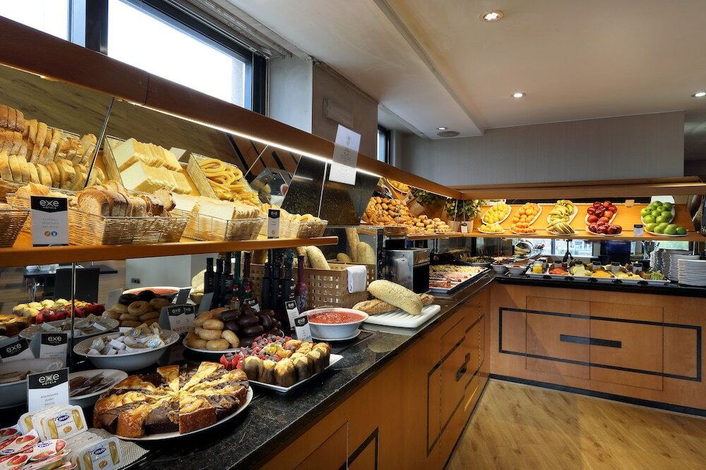 Фото Hotel Exe Plaza