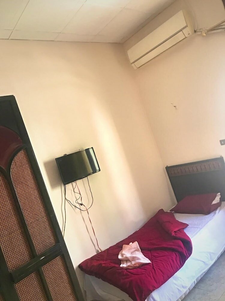 Фото One Season Hostel