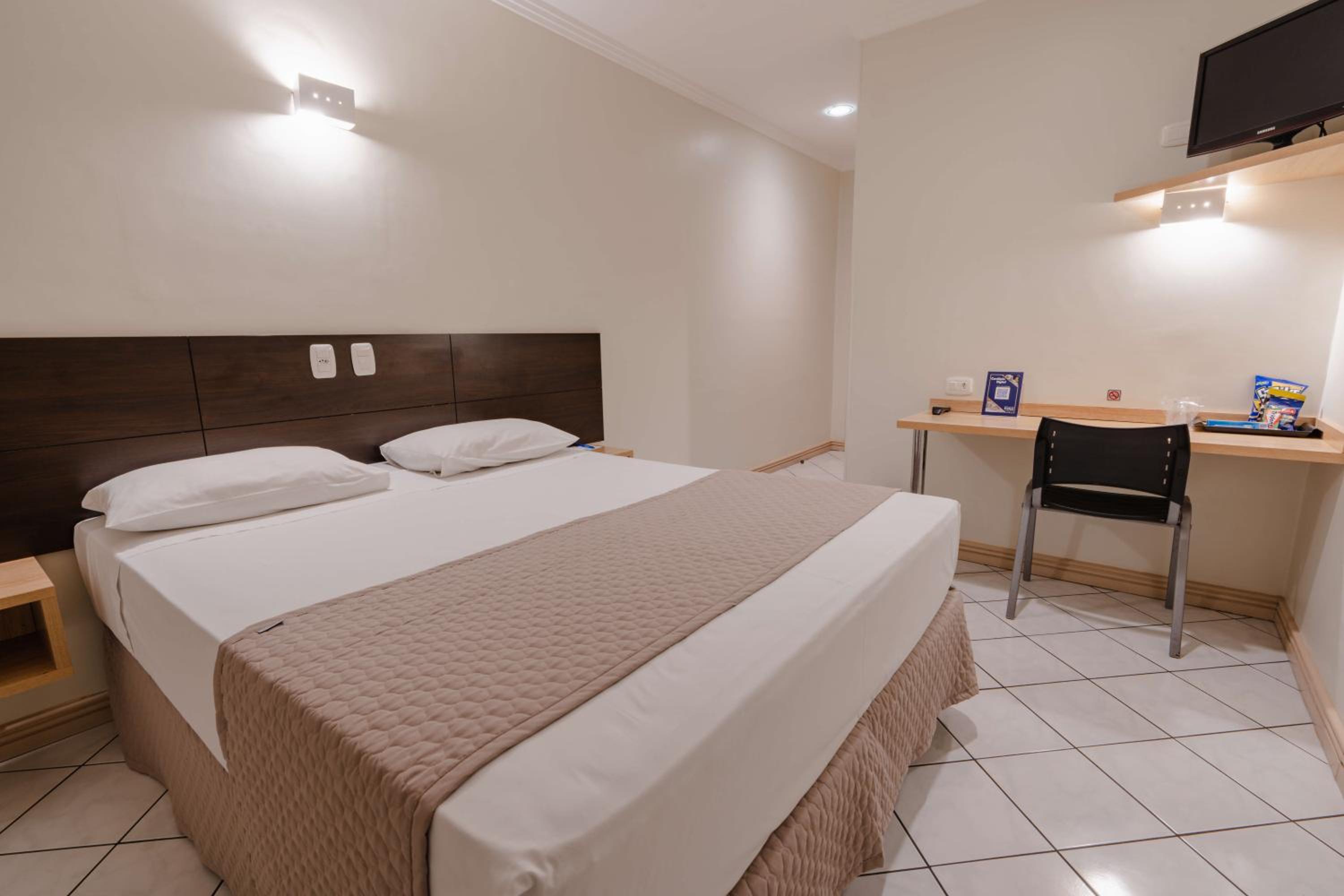 Фото Hotel Caiuá Express Umuarama