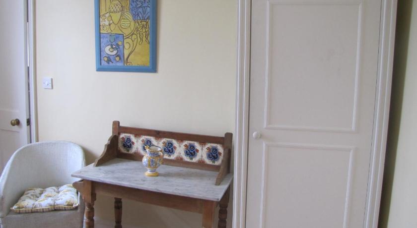 Фото Old Vicarage