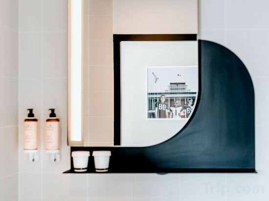 Фото Mercure Brest Centre Port