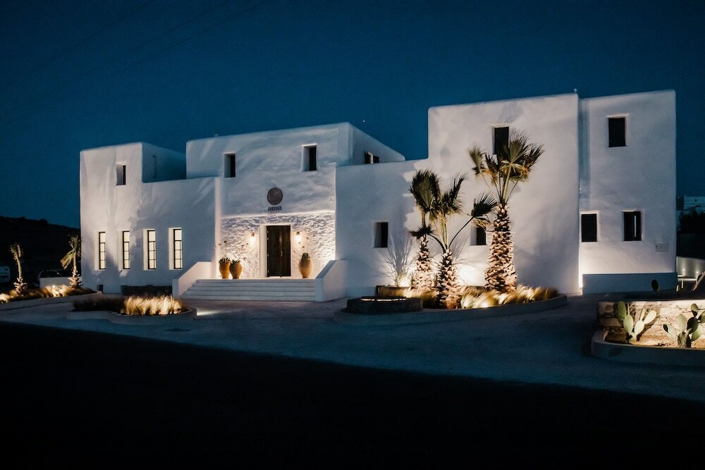 Фото Koukoumi Vegan Boutique Hotel