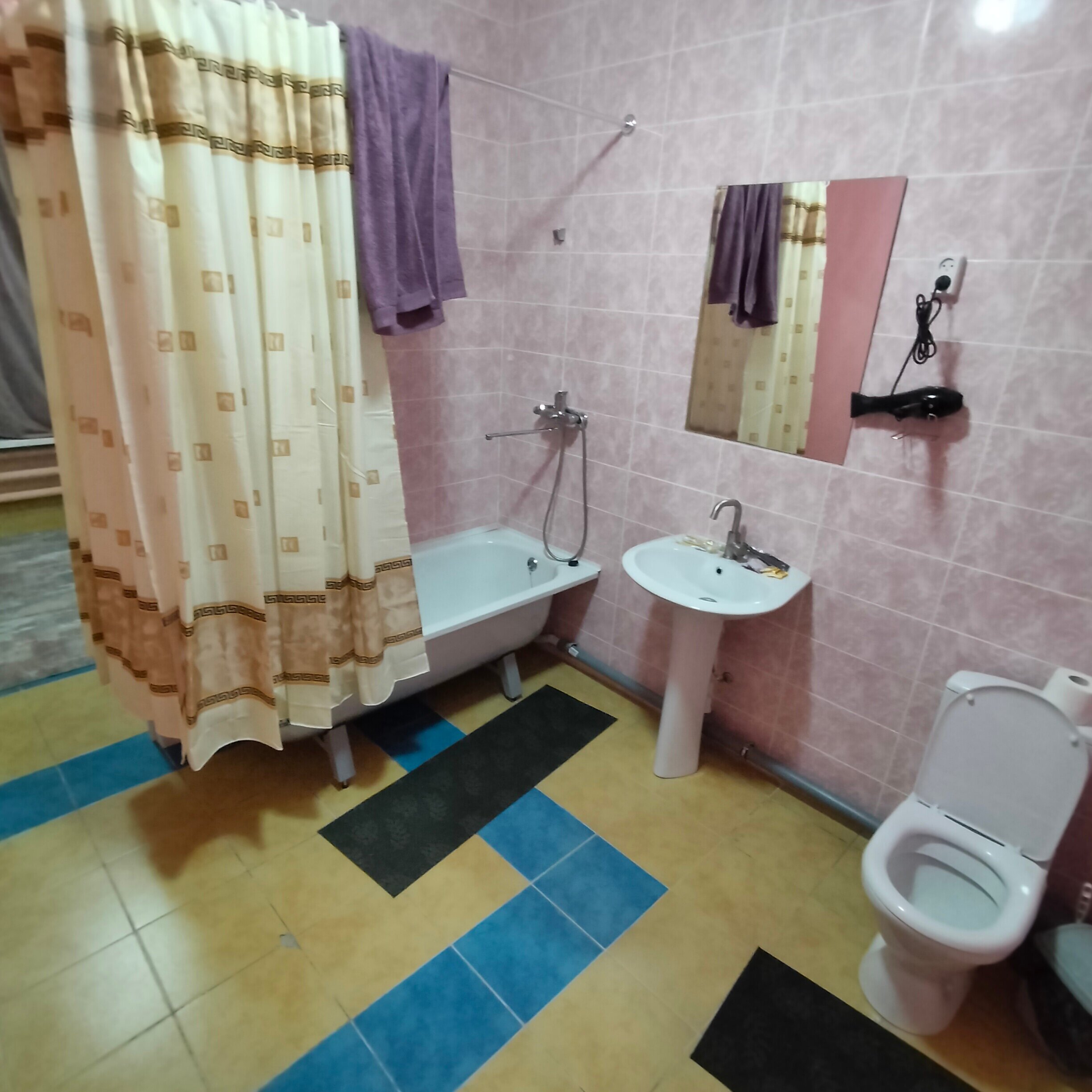 Фото Континент