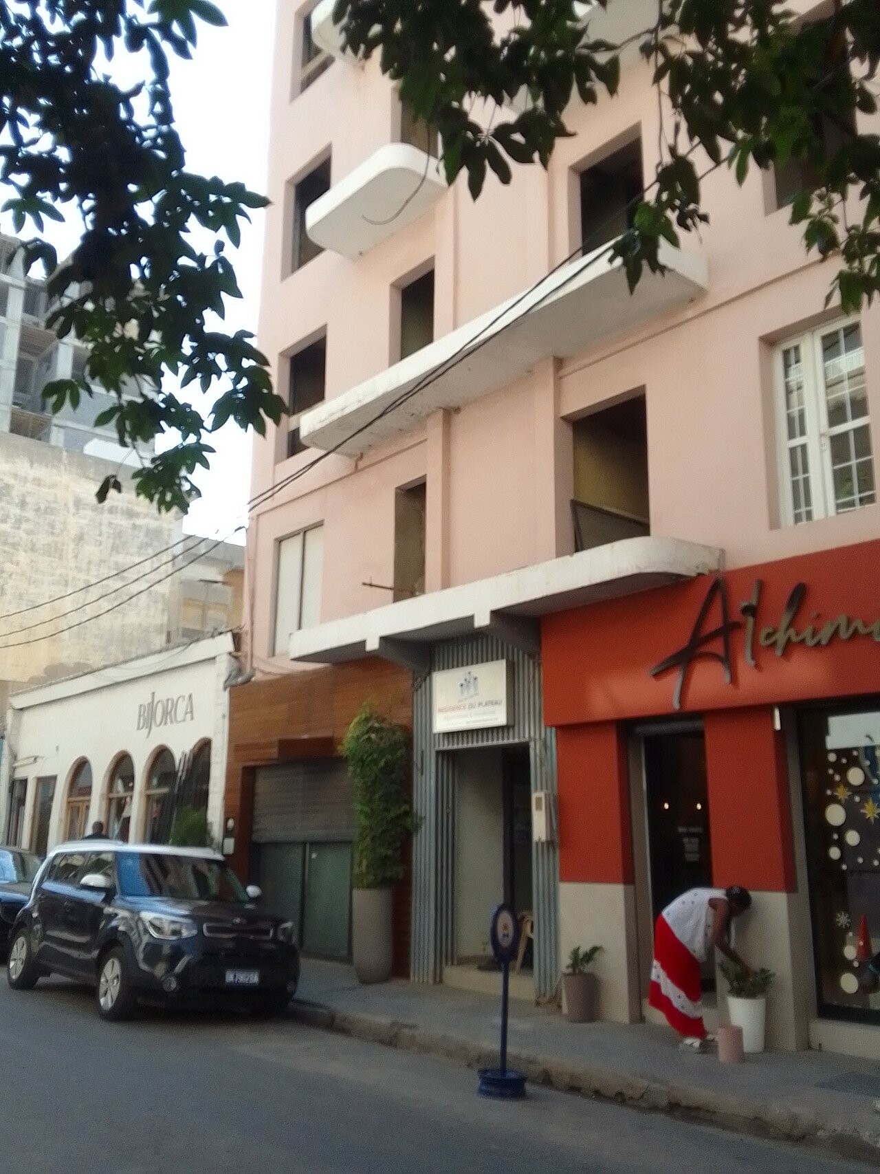 Фото отеля 1