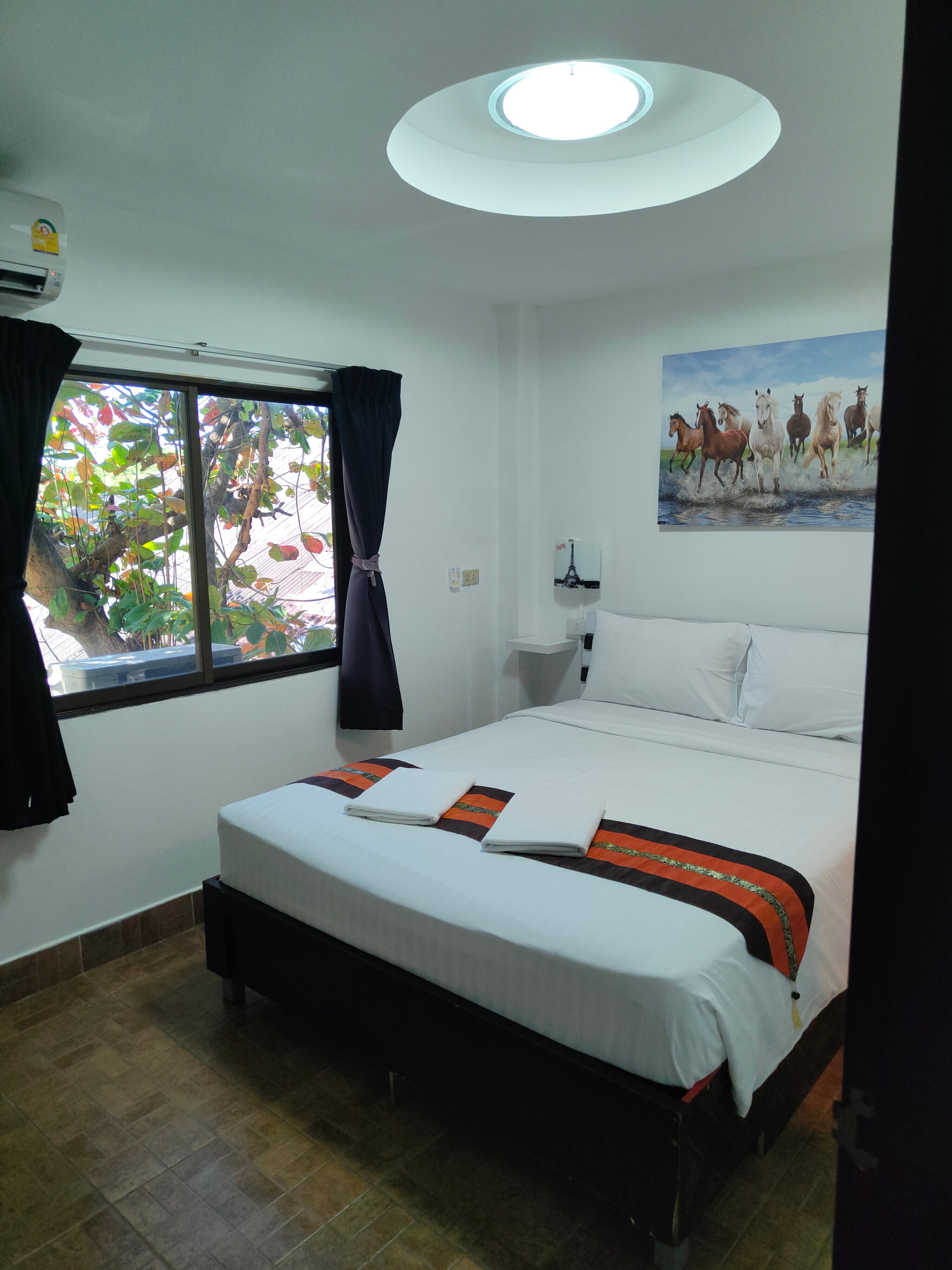 Фото Phratamnak Inn