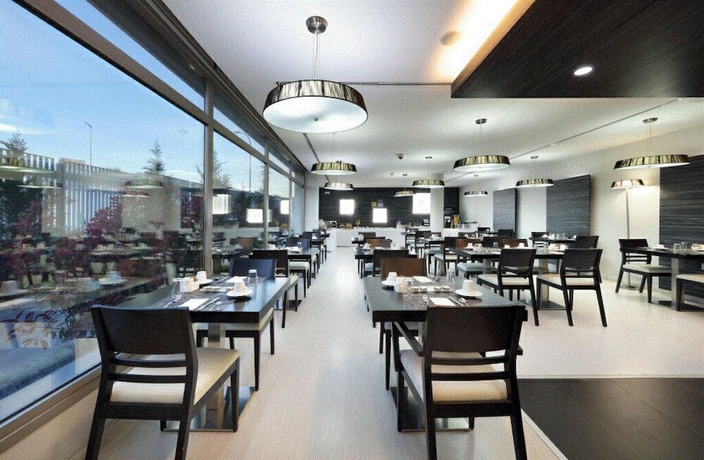 Фото Hotel Eurostars Arenas de Pinto