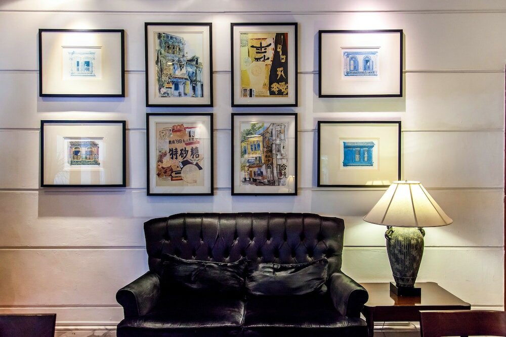 Фото Village Hotel Albert Court by Far East Hospitality