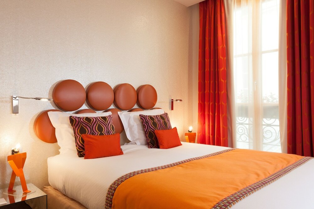 Фото Hôtel Le Petit Paris