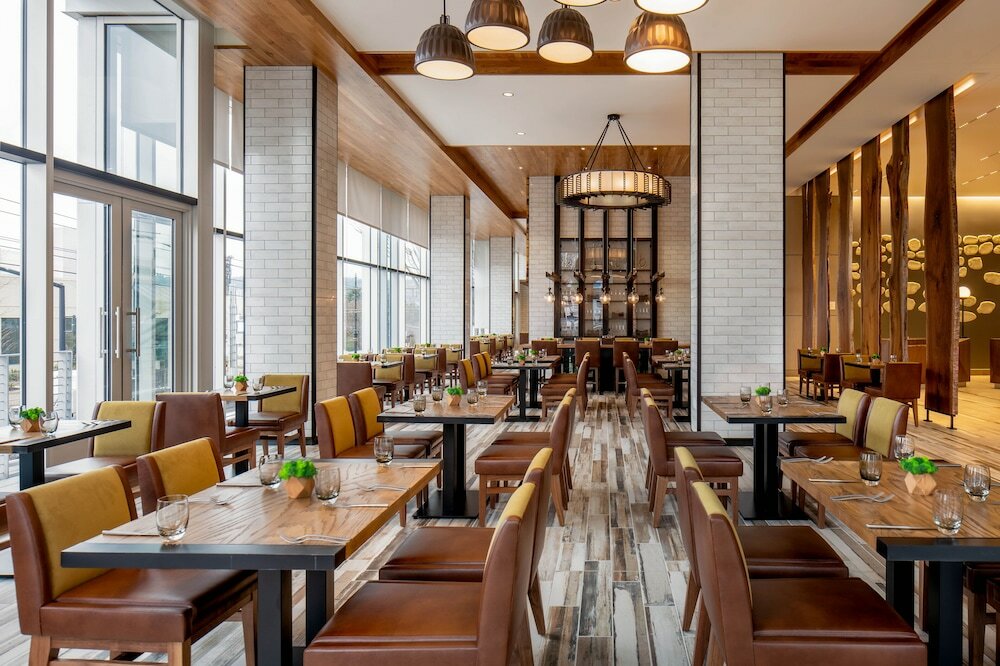 Фото Hyatt Regency Portland at the Oregon Convention Center