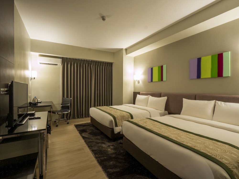 Фото Sequoia Hotel Manila Bay