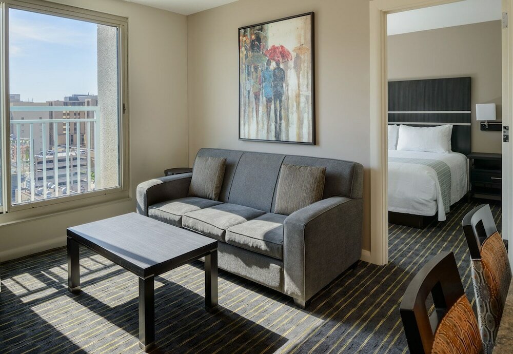 Фото Broadway Plaza, Trademark Collection by Wyndham