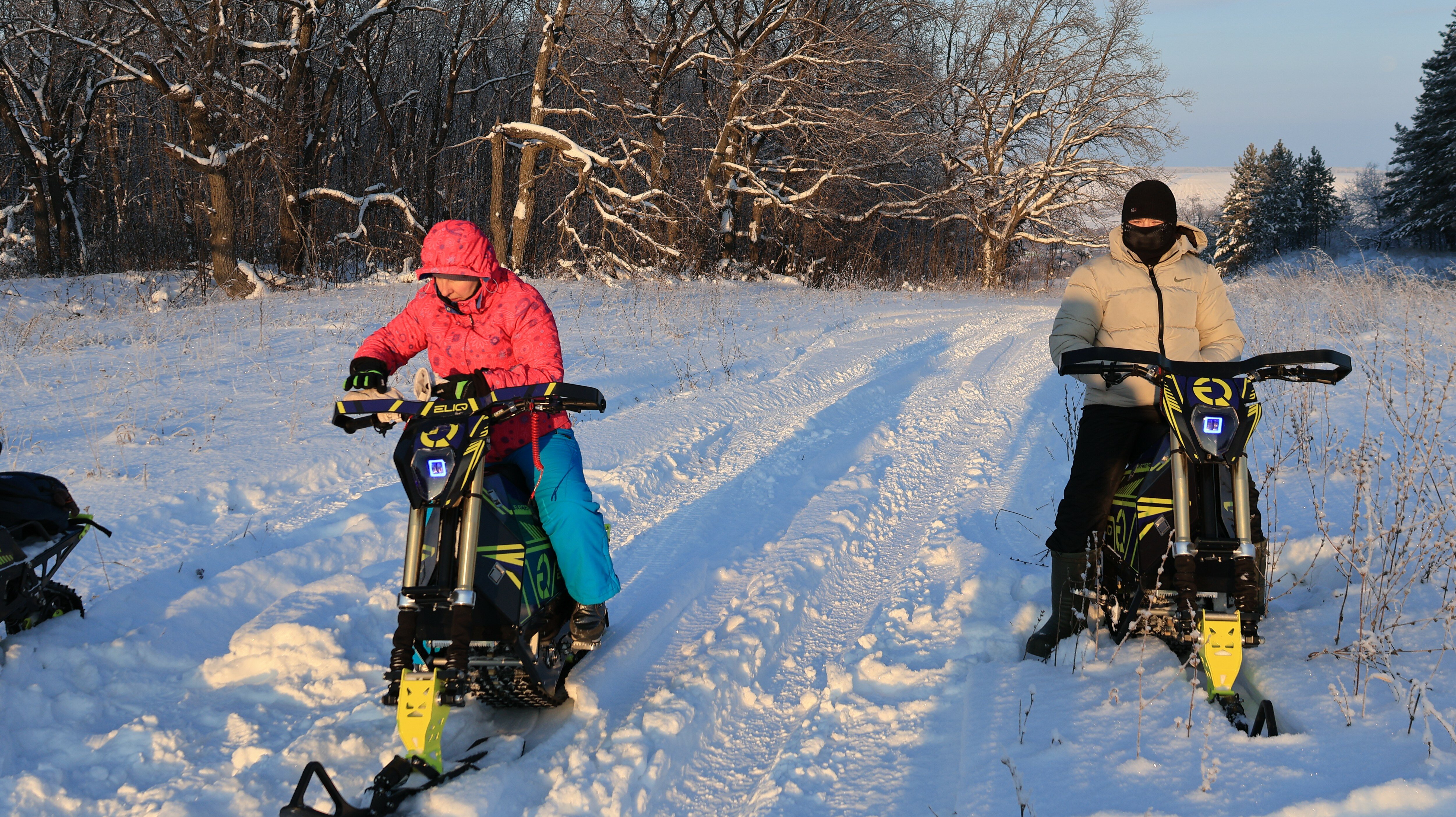 Фото Два холма