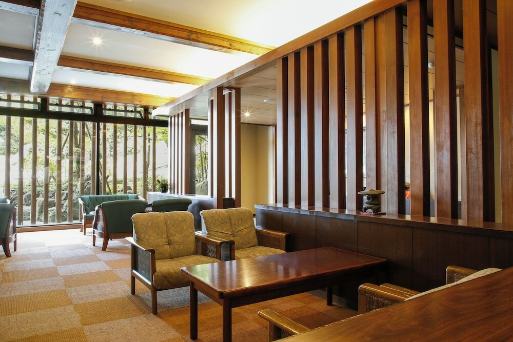 Фото Sarusawaike Yoshidaya